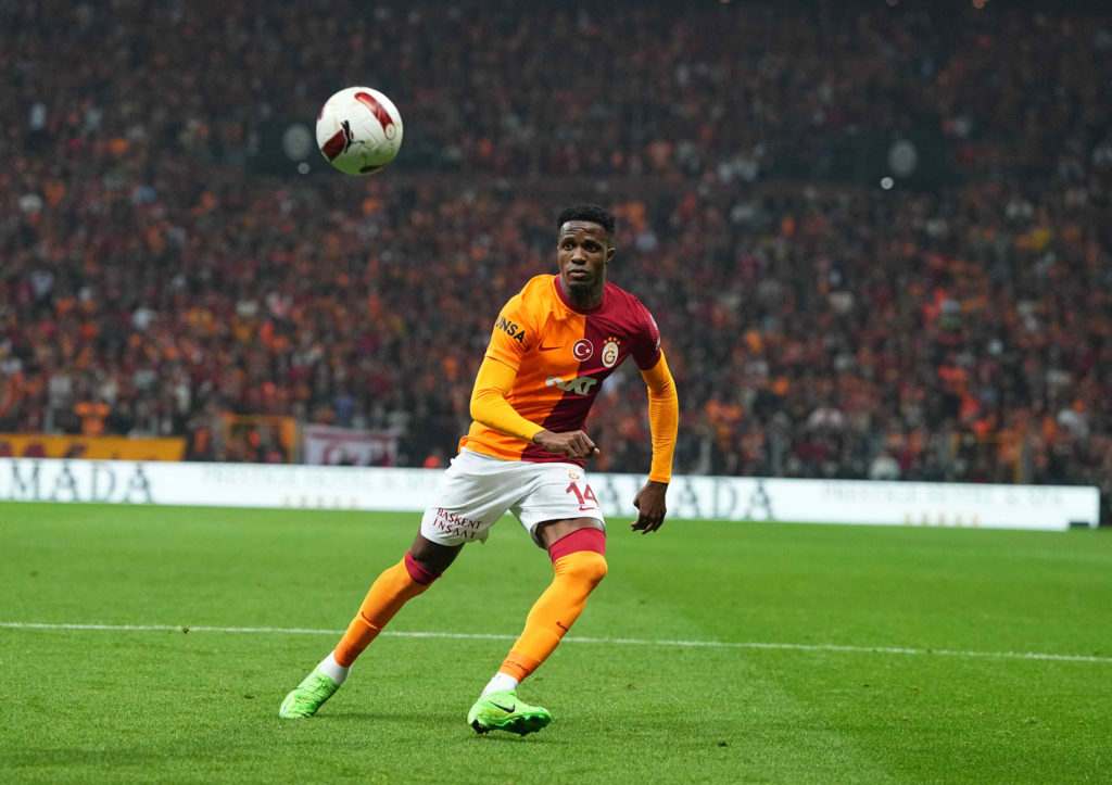 Galatasaray v Fenerbahce - Turkish Super League