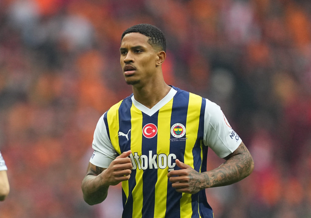 Galatasaray v Fenerbahce - Turkish Super League