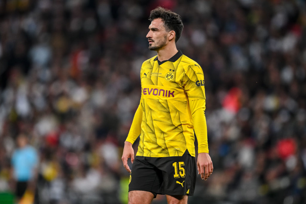 Mats Hummels of Borussia Dortmund looks on during the UEFA Champions League 2023/24 final match between Borussia Dortmund and Real Madrid CF at Wem...