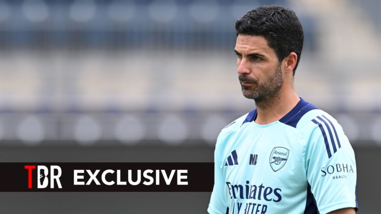 Arsenal manager Mikel Arteta during a training session. Overlaid, an exclusive banner.