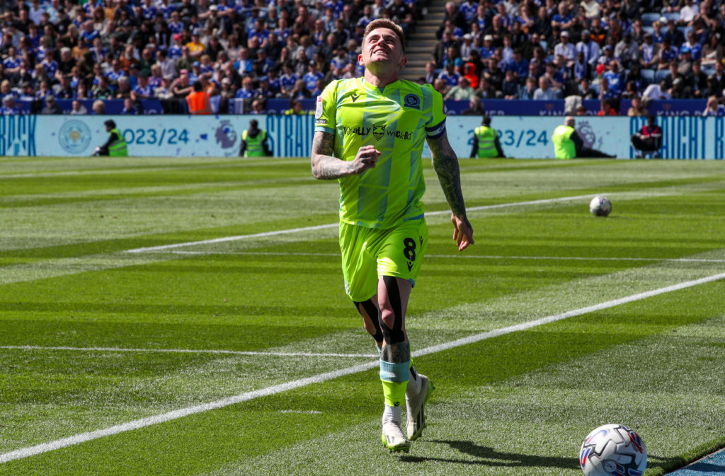 Blackburn Rovers' Sammie Szmodics celebrates scoring his side's second goal during the Sky Bet Championship match between Leicester City and Blackb...