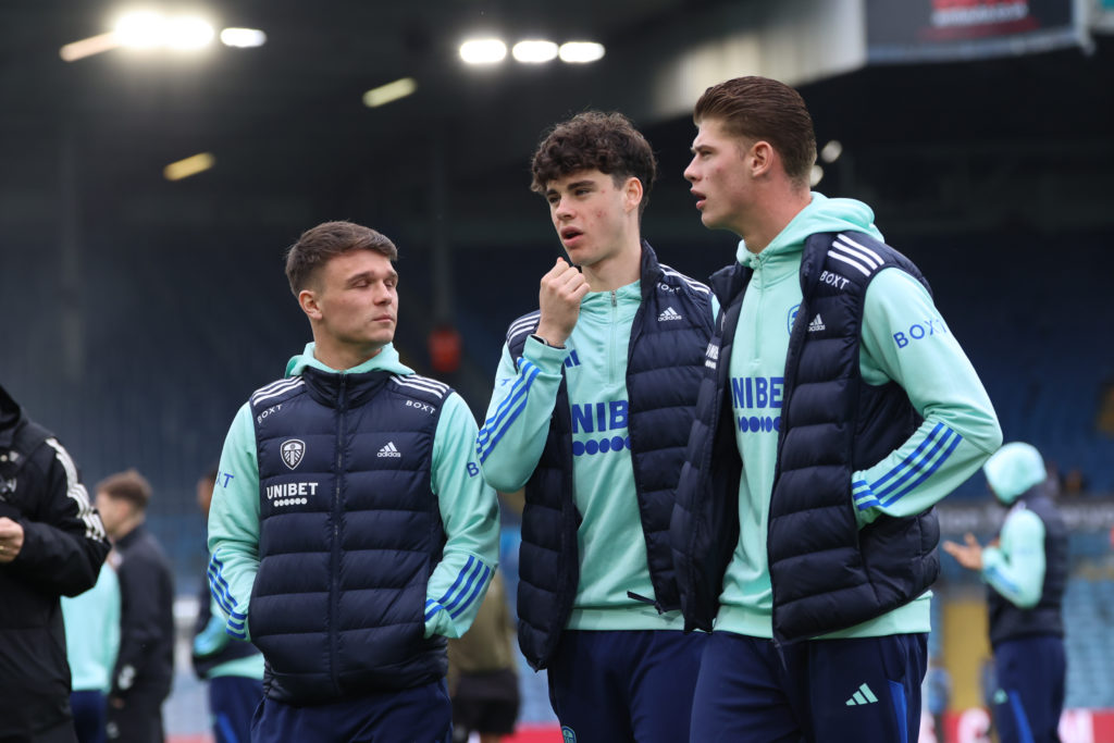 Leeds United v Southampton FC - Sky Bet Championship