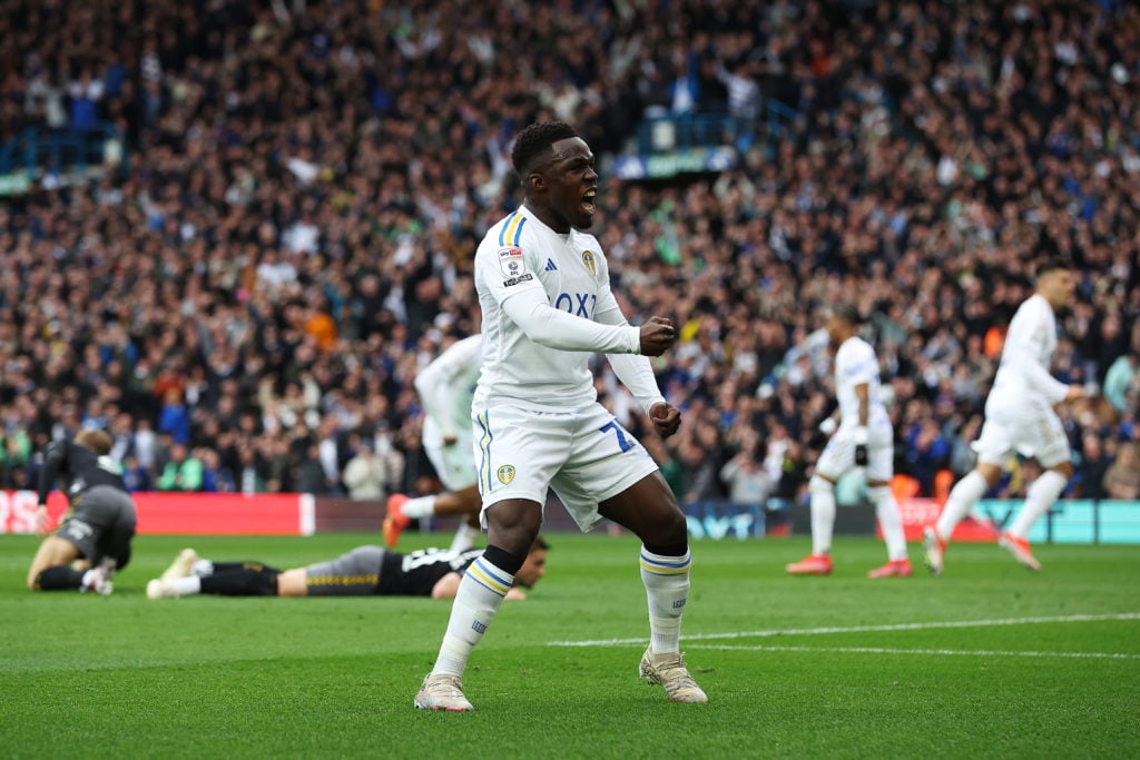 Leeds United v Southampton FC - Sky Bet Championship