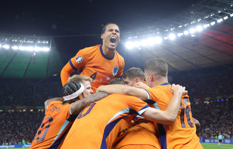 Photo by Jürgen Fromme - firo sportphoto/Getty Images
