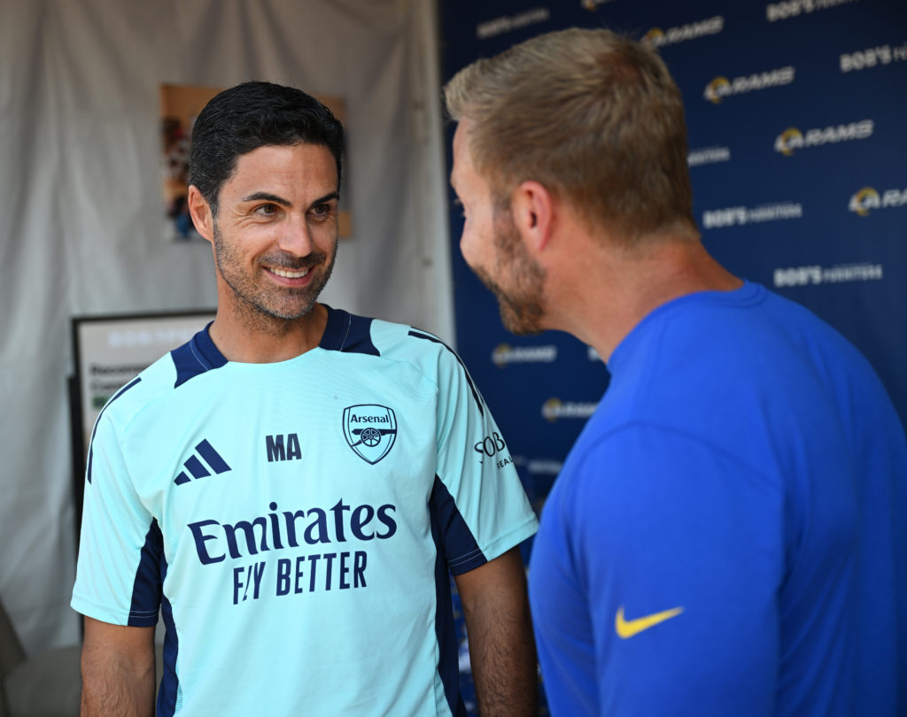 Arsenal manager Mikel Arteta talks to LA Rams Head Coach Sean McVay Los Angeles Rams Training Camp  at Loyola Marymount University on July 26, 2024...