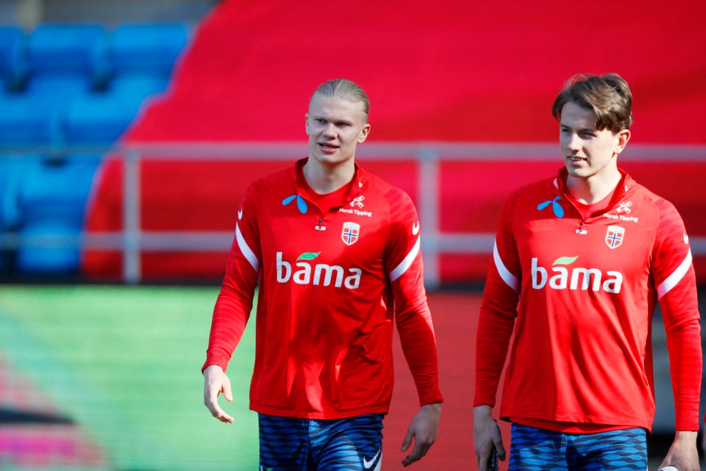 Norway's Sander Berge (R) and Erling Braut Haaland attend a training session of Norway's national football team at Ullevaal Stadium in Oslo on Marc...