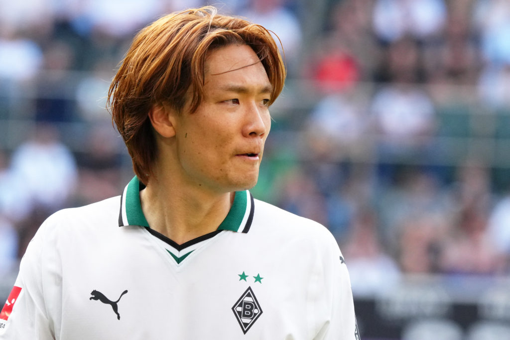 Ko Itakura of Borussia Mönchengladbach looks on during the Bundesliga match between Borussia Mönchengladbach and Eintracht Frankfurt at Borussia Pa...