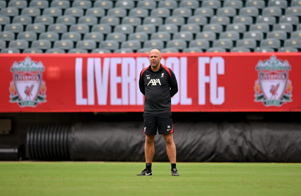 (THE SUN OUT, THE SUN ON SUNDAY OUT) Arne Slot head coach of Liverpool during a training session at the Lincoln Financial Field on July 29, 2024 in...