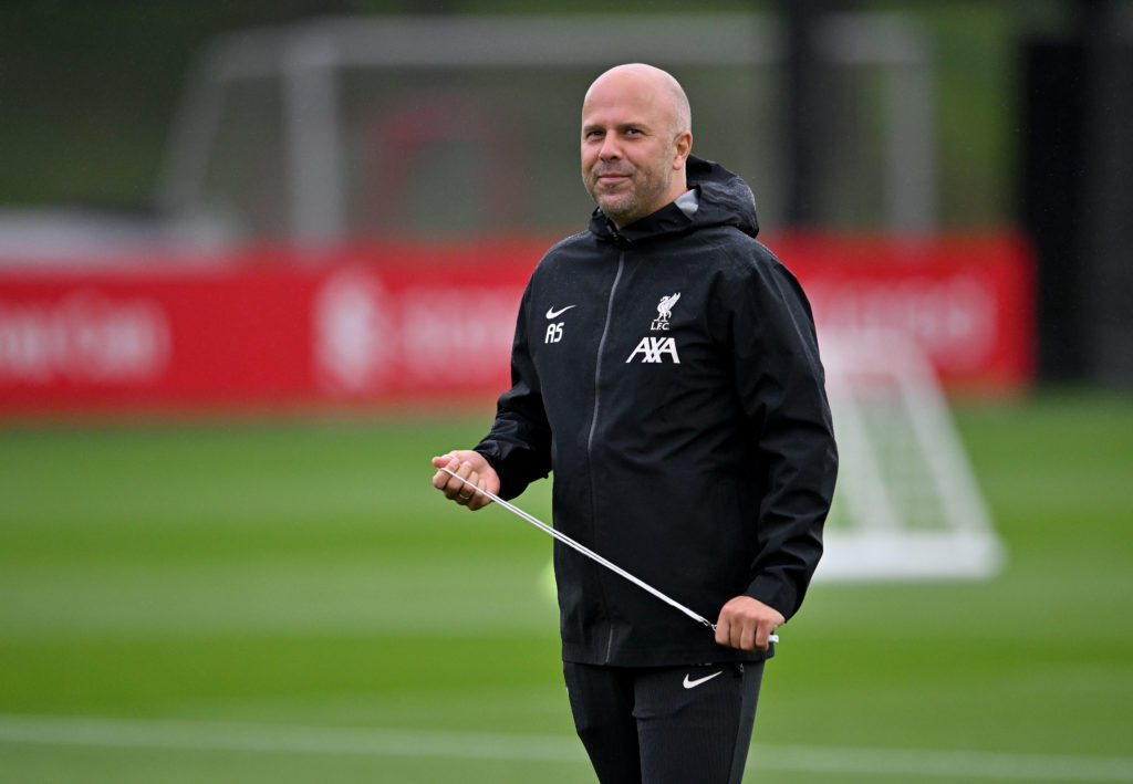 (THE SUN OUT, THE SUN ON SUNDAY OUT) Arne Slot head coach of Liverpool during a training session at AXA Training Centre on August 15, 2024 in Kirkb...