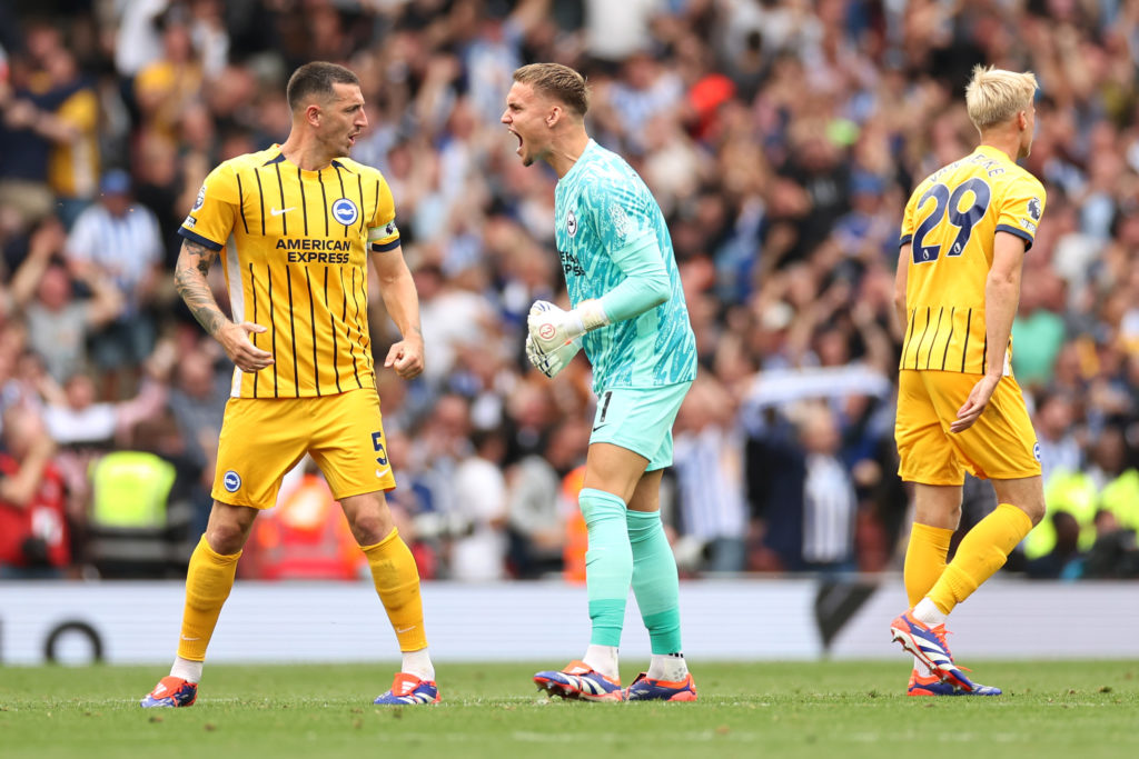 Arsenal FC v Brighton & Hove Albion FC - Premier League