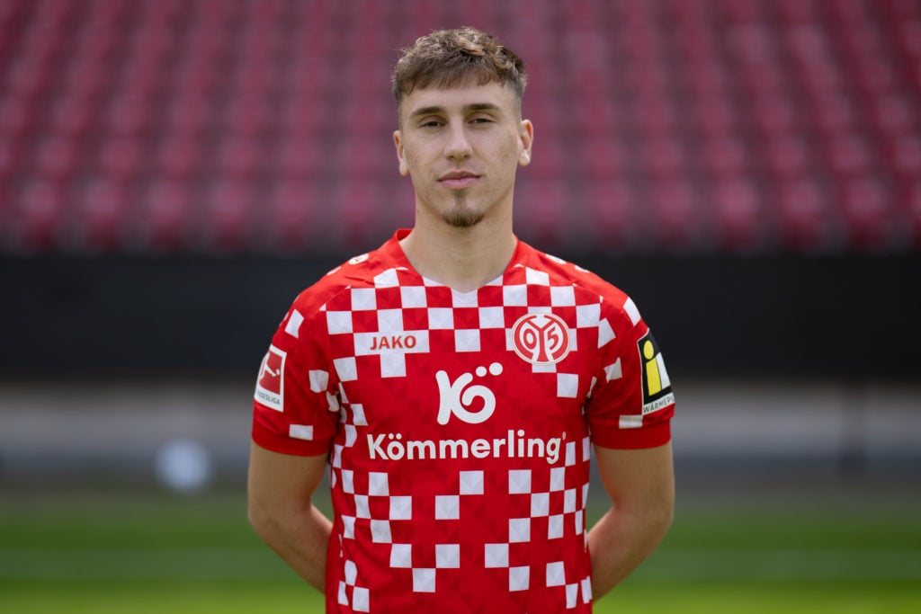 Brajan Gruda of 1. FSV Mainz 05 poses during the team presentation at MEWA Arena on July 28, 2024 in Mainz, Germany.