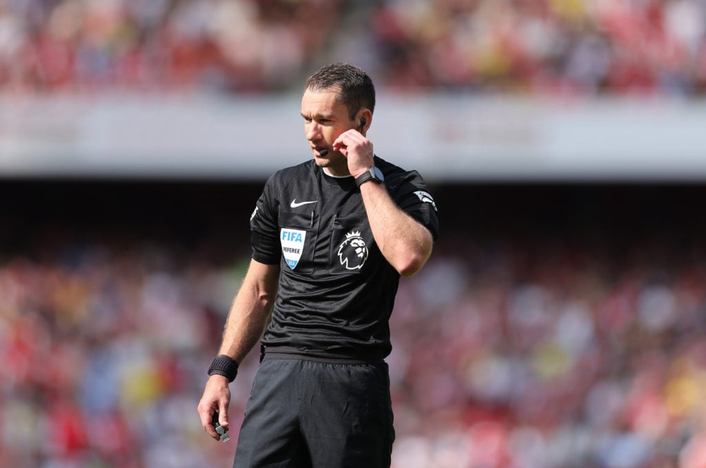 Referee Jarred Gillett during the Premier League match between Arsenal FC and Wolverhampton Wanderers FC at Emirates Stadium on August 17, 2024 in ...