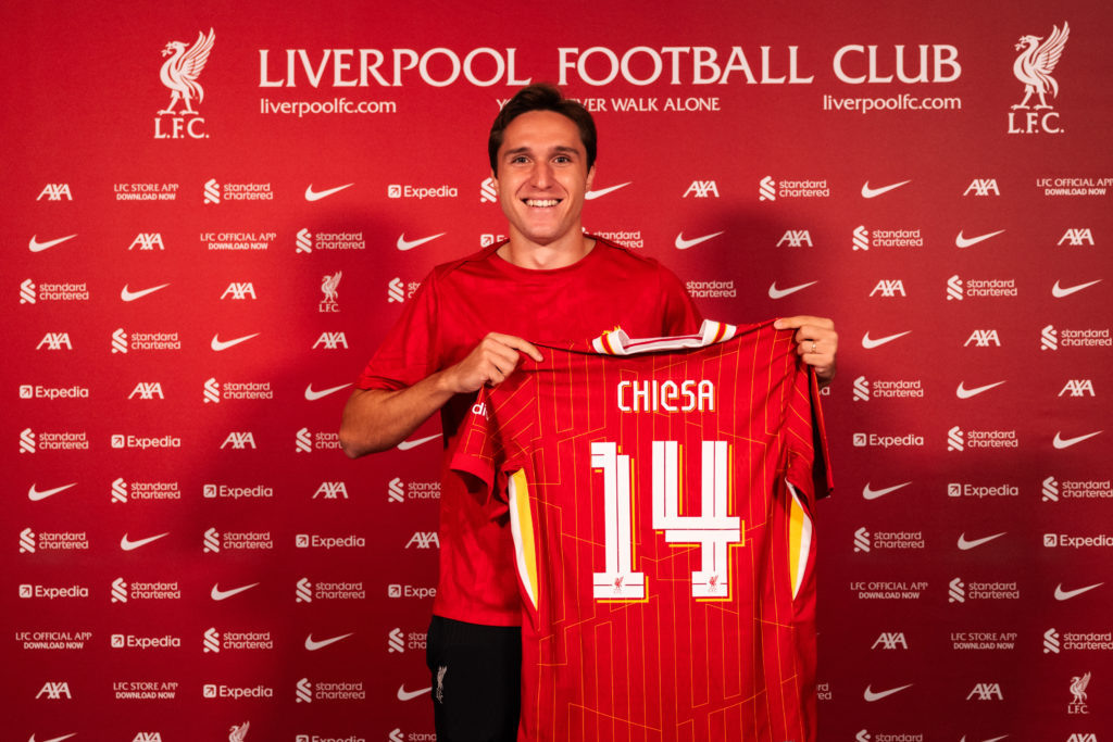 (THE SUN OUT, THE SUN ON SUNDAY OUT) Federico Chiesa new signing of Liverpool at AXA Training Centre on August 28, 2024 in Kirkby, England.