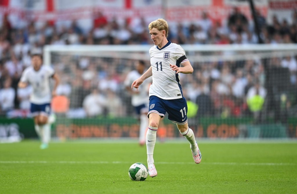 Dublin , Ireland - 7 September 2024; Anthony Gordon of England during the UEFA Nations League B match between Republic of Ireland and England at Av...