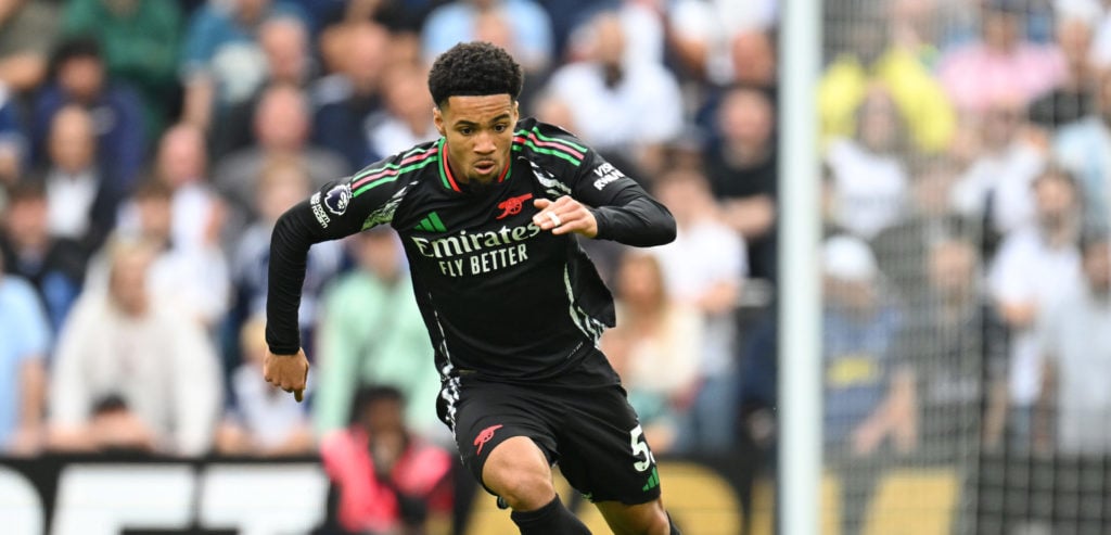 Ethan Nwaneri of Arsenal runs with the ball the Premier League match between Tottenham Hotspur FC and Arsenal FC at Tottenham Hotspur Stadium on Se...