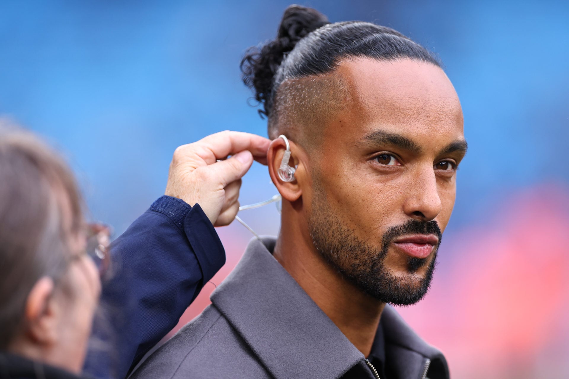 theo-walcott-tells-everton-what-to-do-with-dominic-calvert-lewin-after