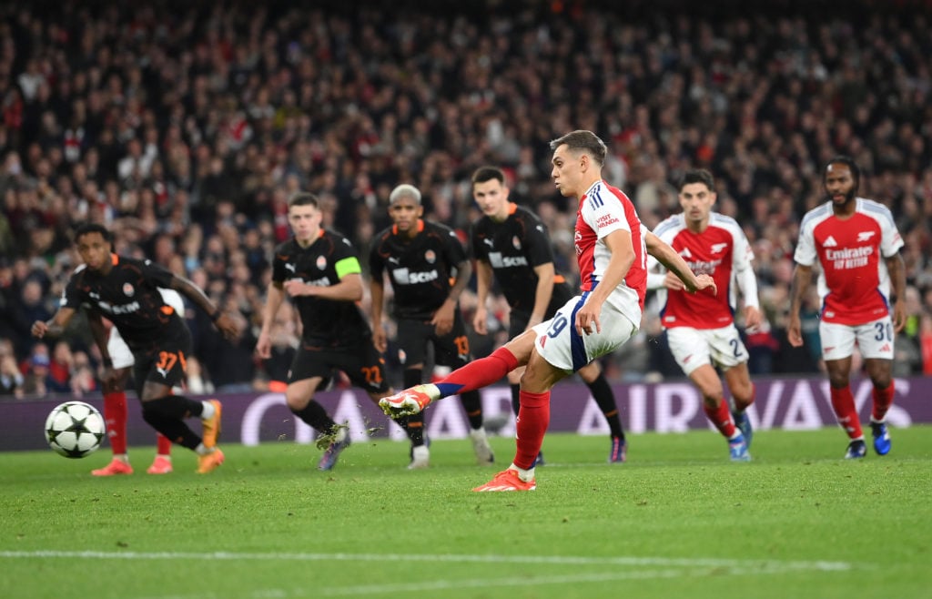 Leandro Trossard of Arsenal misses a penalty during the UEFA Champions League 2024/25 League Phase MD3 match between Arsenal FC and FC Shakhtar Don...