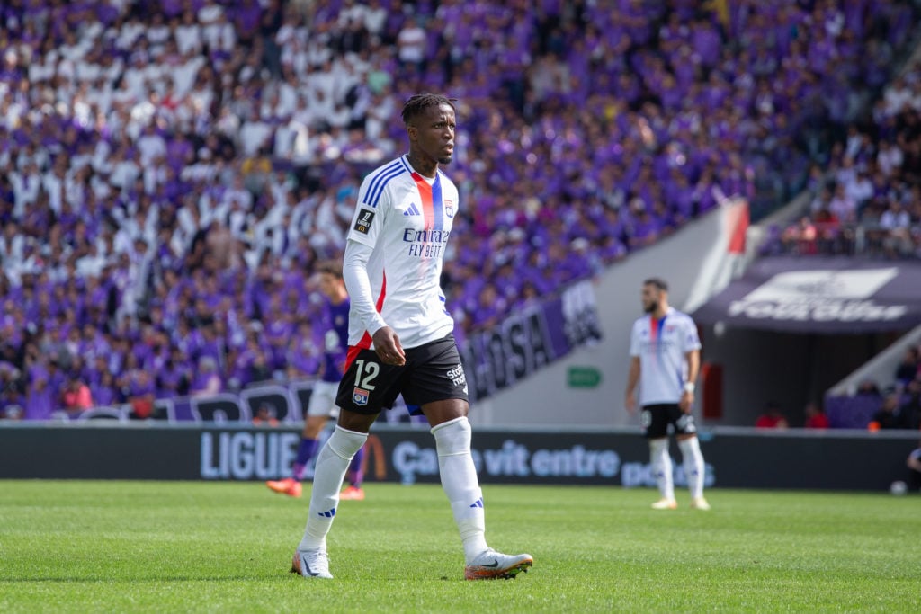 Wilfried Zaha of Olympique Lyonnais in action during the Ligue 1 match between Toulouse FC and Olympique Lyonnais at Stadium de Toulouse on Septemb...