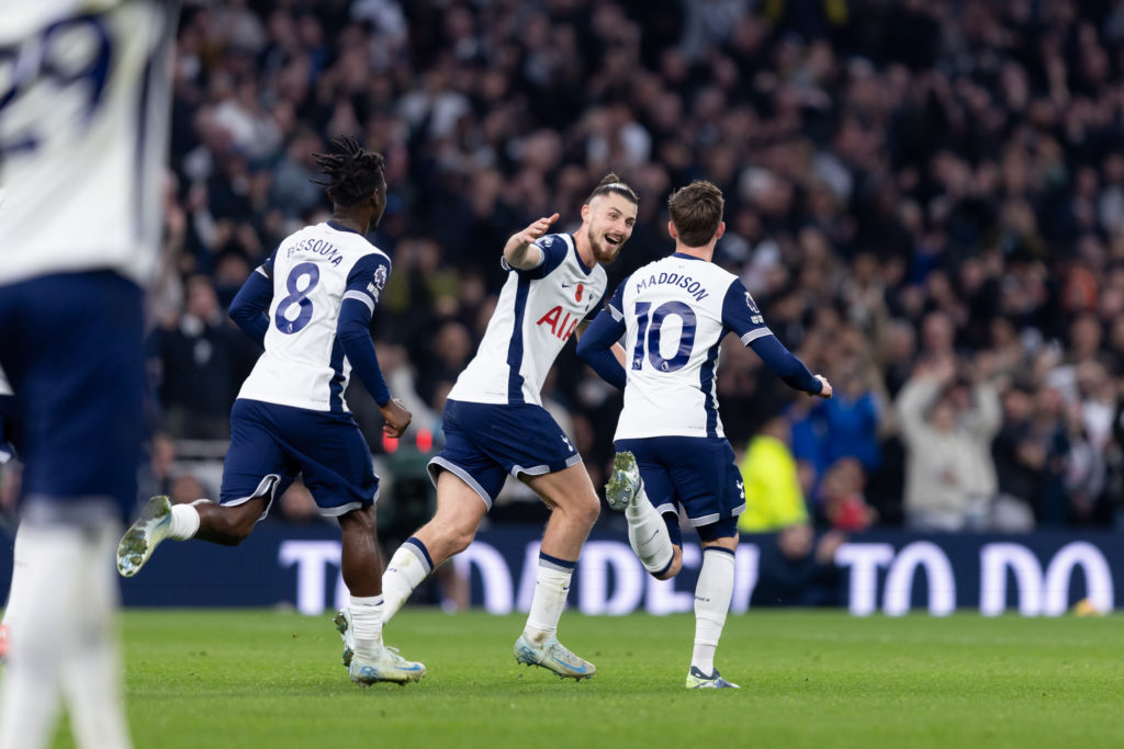Tottenham Hotspur FC v Aston Villa FC - Premier League