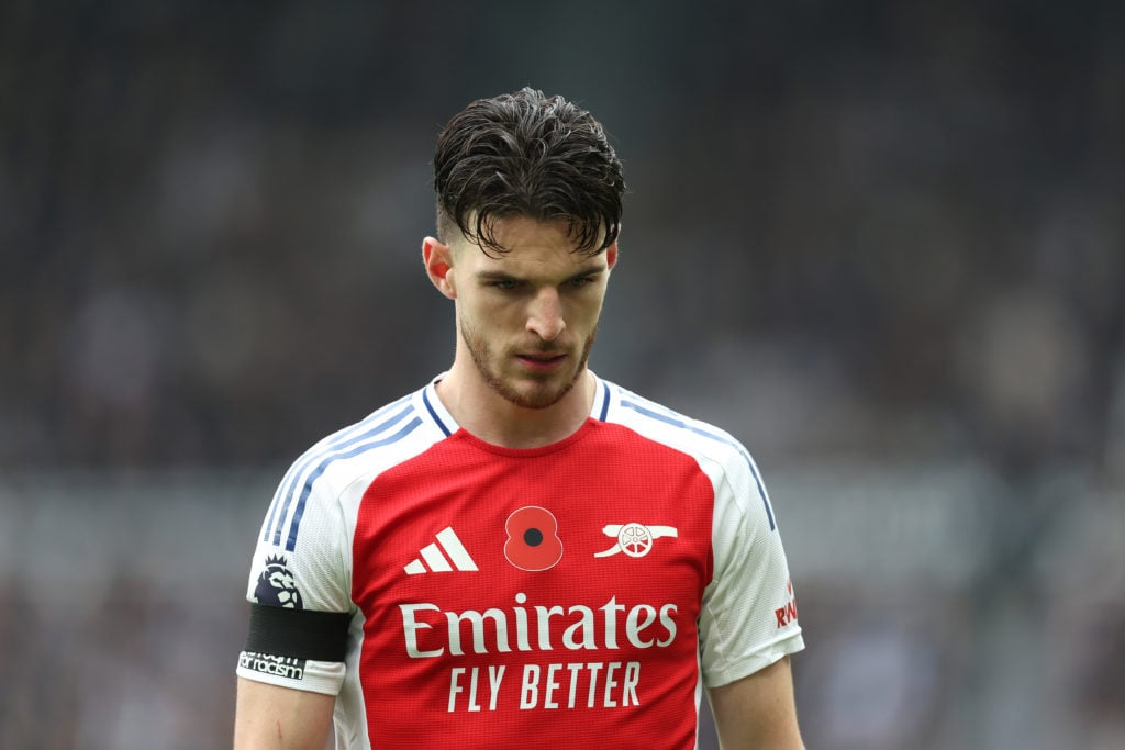 Declan Rice of Arsenal looks on during the Premier League match between Newcastle United FC and Arsenal FC at St James' Park on November 02, 2024 i...