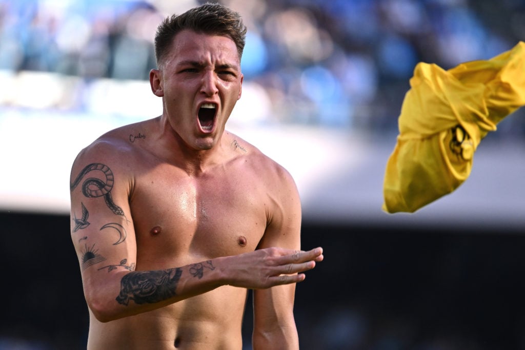 Mateo Retegui of Atalanta celebrates his goal during the Serie A match between Napoli and Atalanta at Stadio Diego Armando Maradona on November 03,...