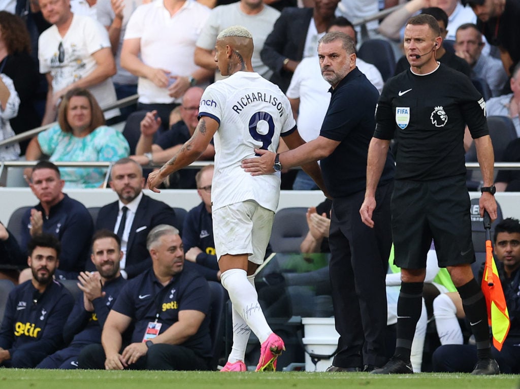 Tottenham Hotspur v Manchester United - Premier League