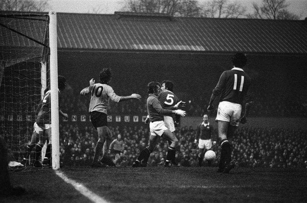 Wolverhampton Wanderers vs Manchester United, January 1973
