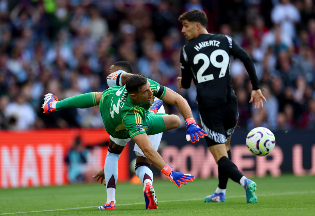 Aston Villa FC v Arsenal FC - Premier League