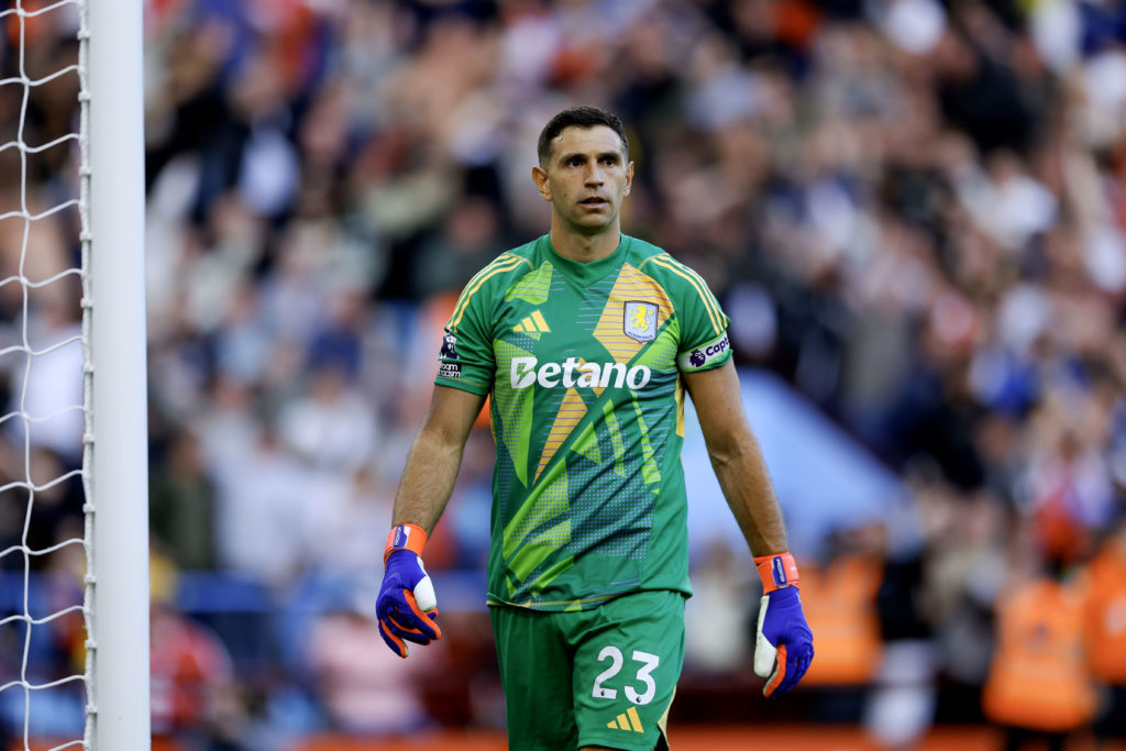 Emiliano Martinez playing in the Premier League for Aston Villa against Arsenal.