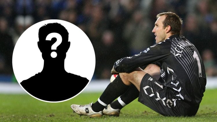 Middlesbrough's Goalkeeper Mark Schwarzer looking dejected as Chelsea score their third goal. Inset, a mystery player.