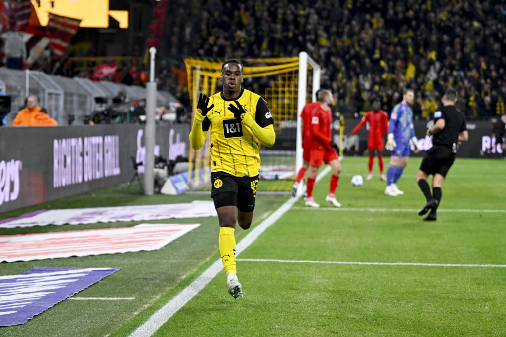 Borussia Dortmund v FC Bayern München - Bundesliga