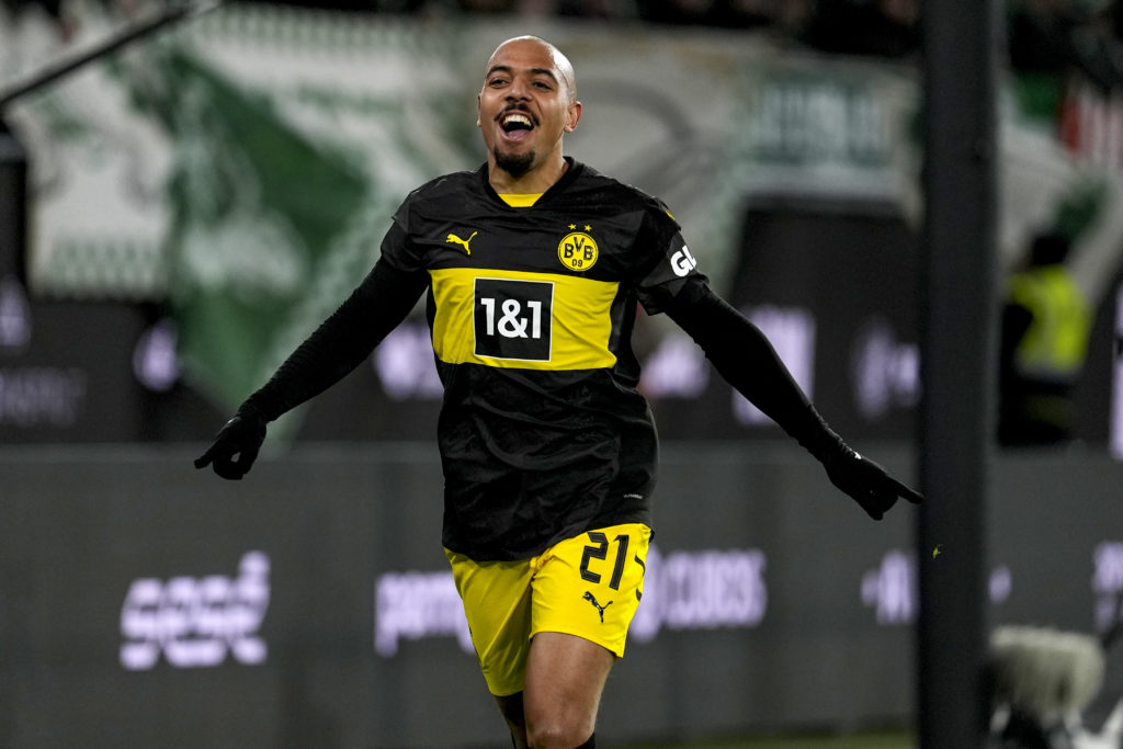 VfL Wolfsburg v Borussia Dortmund - Bundesliga