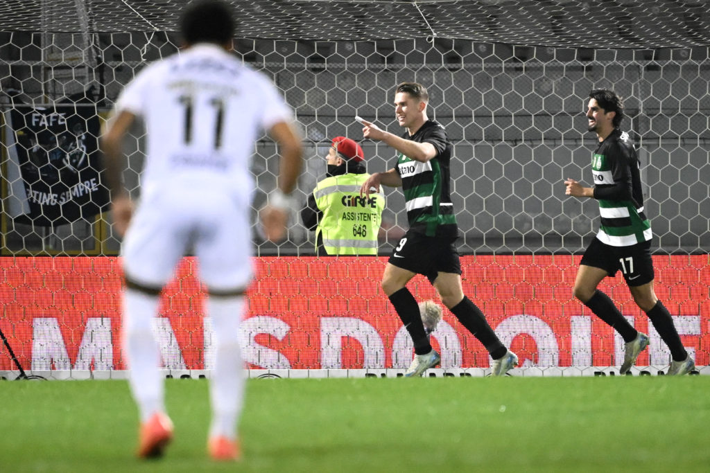FBL-POR-LIGA-SPORTING-GUIMARAES