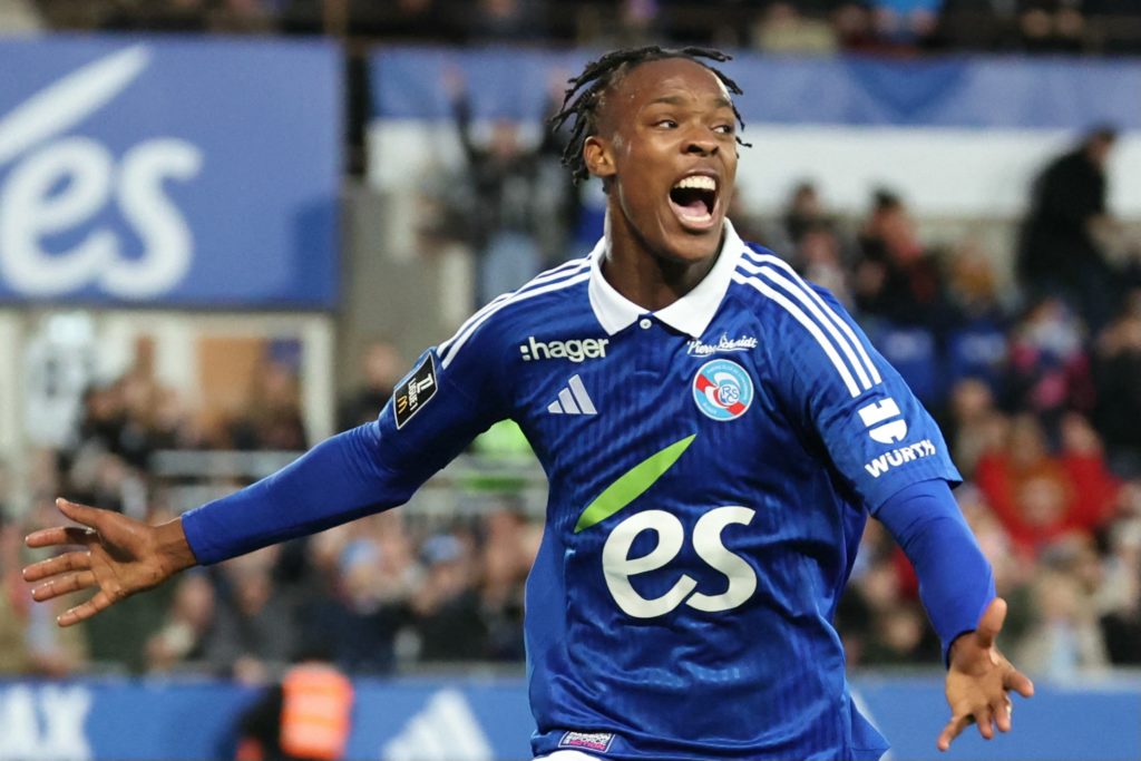 FBL-FRA-LIGUE1-STRASBOURG-AUXERRE