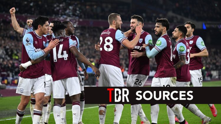 Tomas Soucek of West Ham United celebrates scoring his team's second goal with team mates during the Premier League match between West Ham United F...