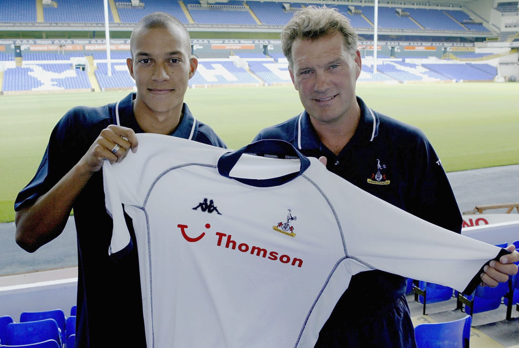 Manager Glenn Hoddle of Tottenham Hotspur with new signing Bobby Zamora