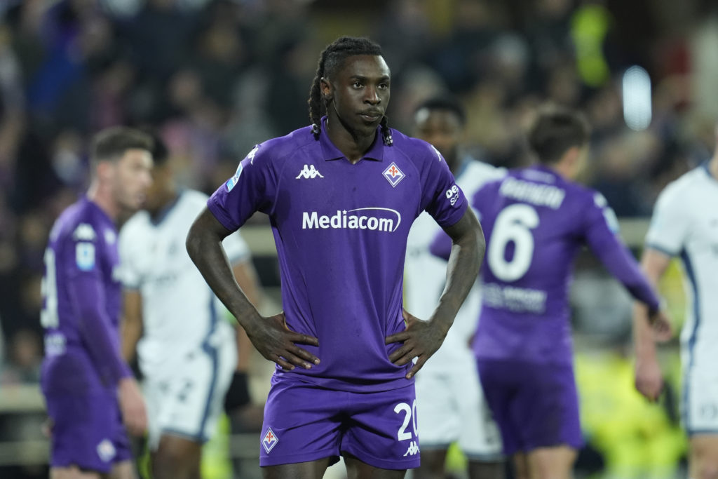 Moise Kean looks on during Fiorentina vs Inter in Serie A