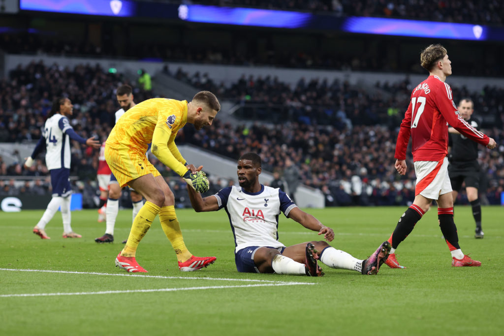 Tottenham Hotspur FC v Manchester United FC - Premier League