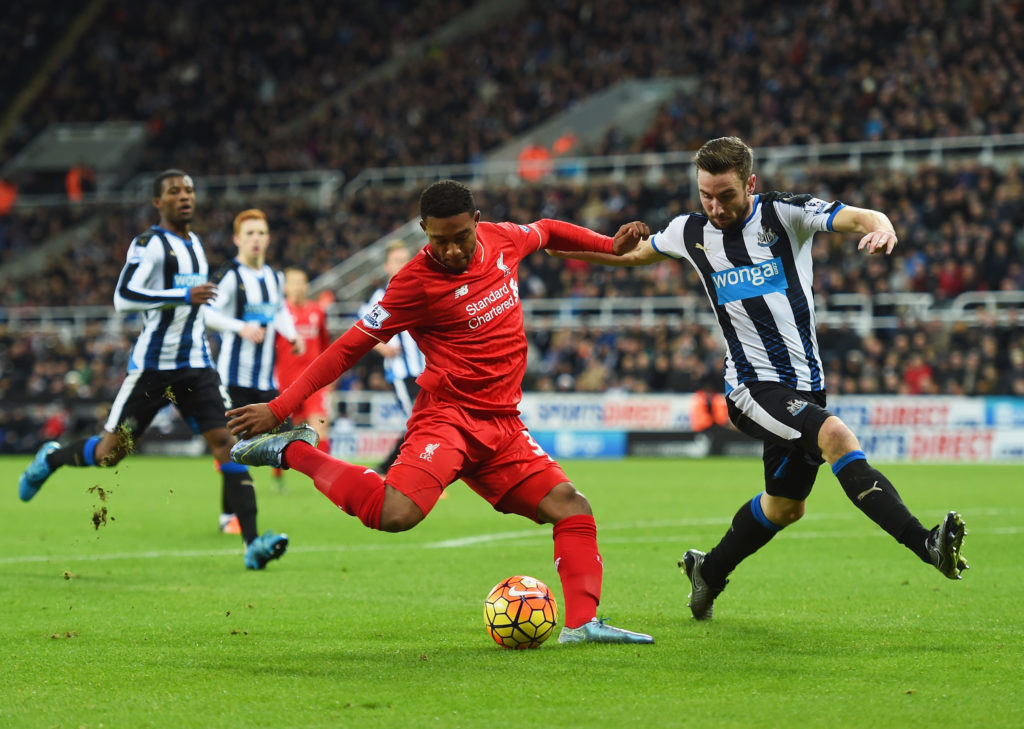 Newcastle United v Liverpool - Premier League