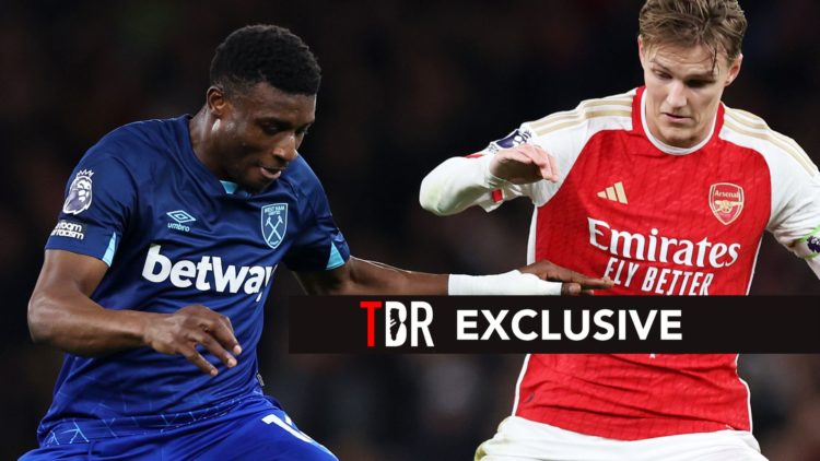 LONDON, ENGLAND - DECEMBER 28: Mohammed Kudus of West Ham United controls the ball whilst under pressure from Martin Odegaard of Arsenal during the...