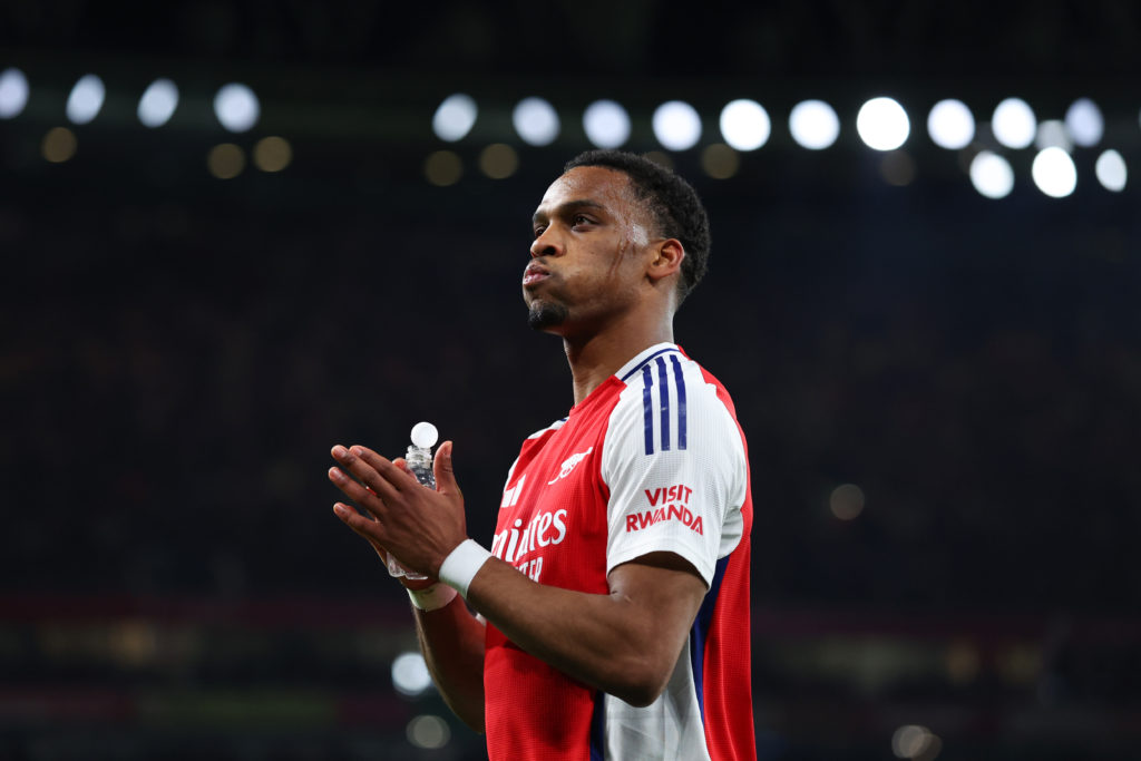 Jurrien Timber of Arsenal applauds during the UEFA Champions League 2024/25 Quarter Final First Leg match between Arsenal FC and Real Madrid C.F. at Arsenal Stadium on April 08, 2025