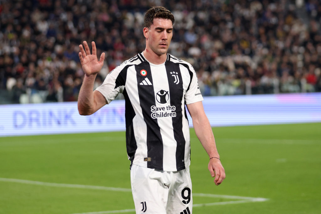 Dusan Vlahovic gesturing with his hand during a Juventus game