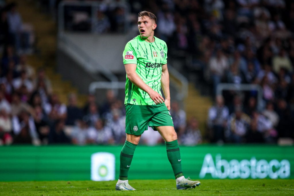 Viktor Gyokeres of Sporting Clube de Portugal gestures during the Liga Portugal Betclic match between Boavista FC and Sporting Clube de Portugal at Estadio do Bessa.