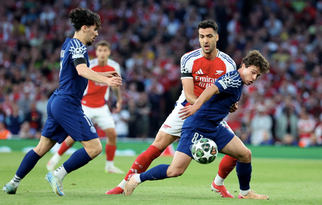Arsenal FC v Paris Saint-Germain - UEFA Champions League 2024/25 Semi Final First Leg