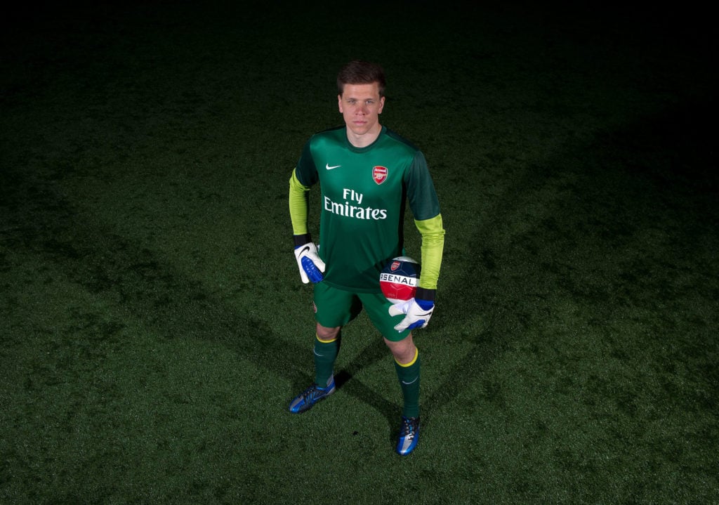 Arsenal Home Kit 2012/2013 Photo Shoot