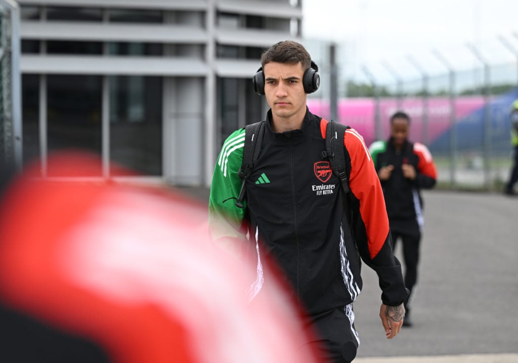 Arsenal Travel to Paris for the UEFA Champions League 2024/25 Semi Final Second Leg