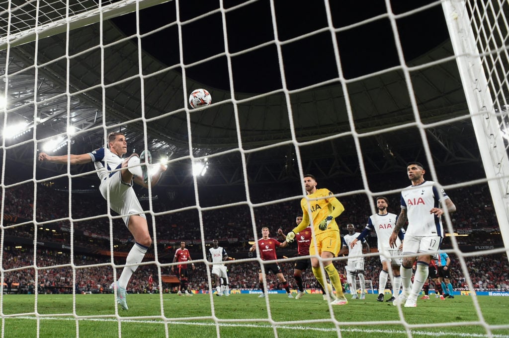 FBL-EUR-C3-TOTTENHAM-MAN UTD