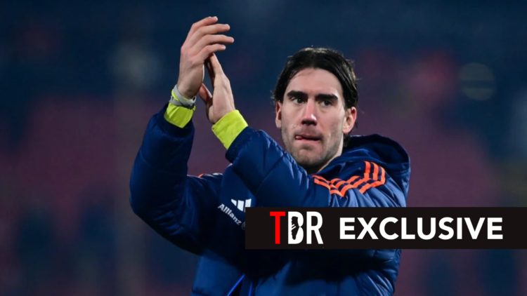 Image of Dusan Vlahovic applauding the fans after a Juventus game, overlaid an exclusive banner