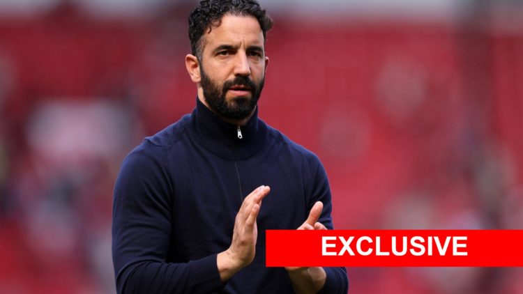 Image of Ruben Amorin applauding the Man United fans