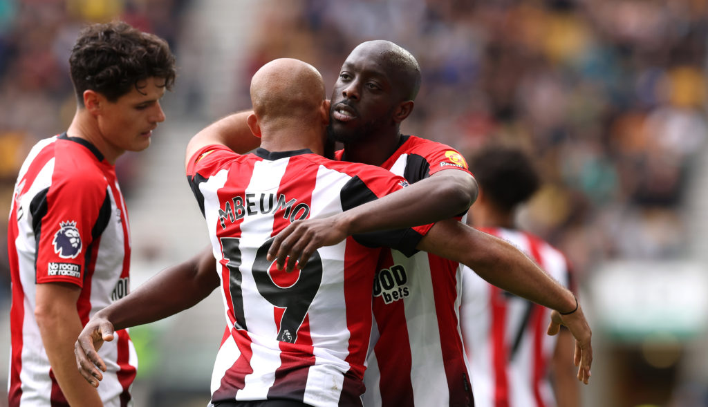 Bryan Mbeumo of Brentford celebrates with team mate Yoane Wissa
